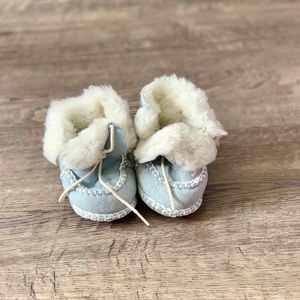 Little baby boy shoes/uggs New